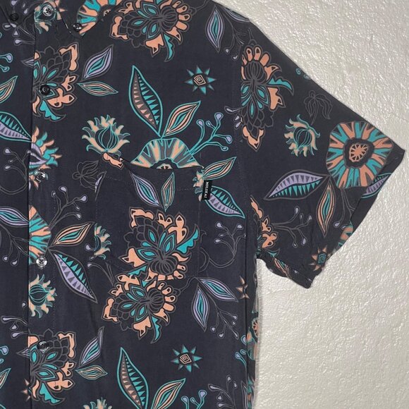 Molokai Surf Men's Medium  Wild Flower Button-Down Gray Floral Rayon Pocket - Picture 7 of 16